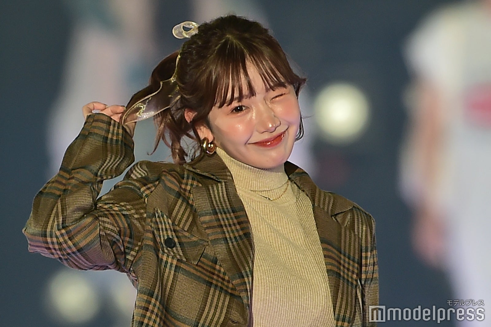 きりまる、ヘルシー美脚輝く キュートなウインクで会場魅了＜関西コレクション 2023 A／W＞