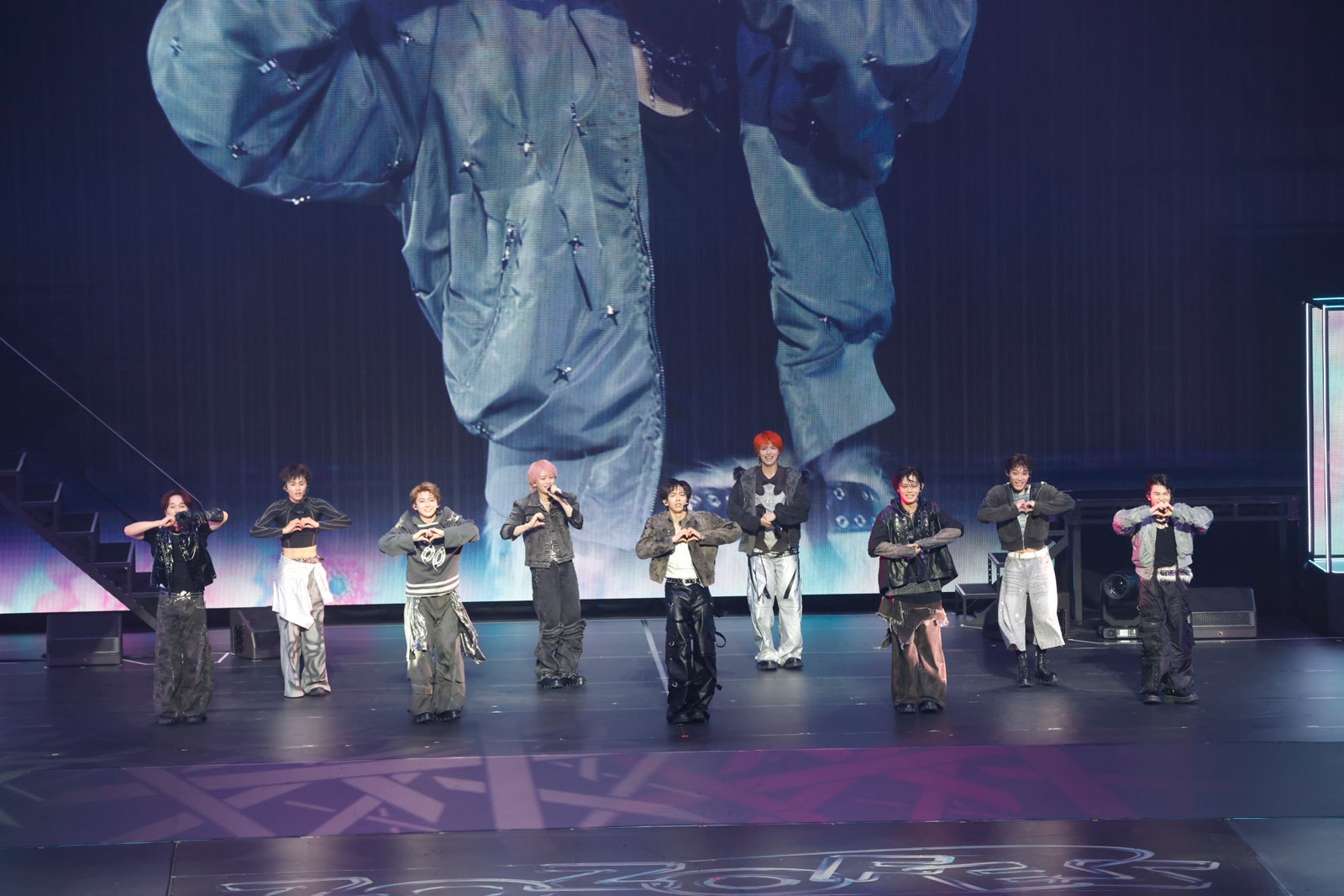 超特急（C）ZOZOFES