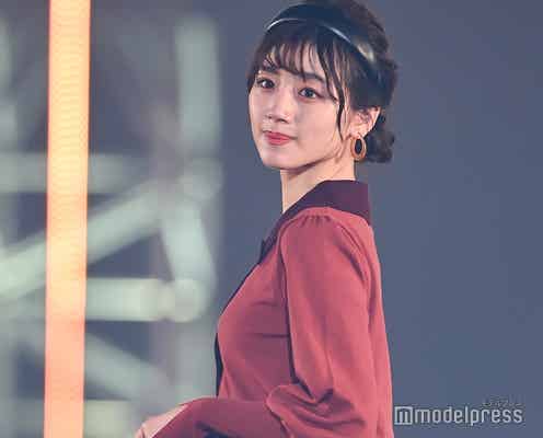 日向坂46佐々木美玲、タイトなクラシカルヴィンテージで魅了<TGC2020A/W ONLINE>