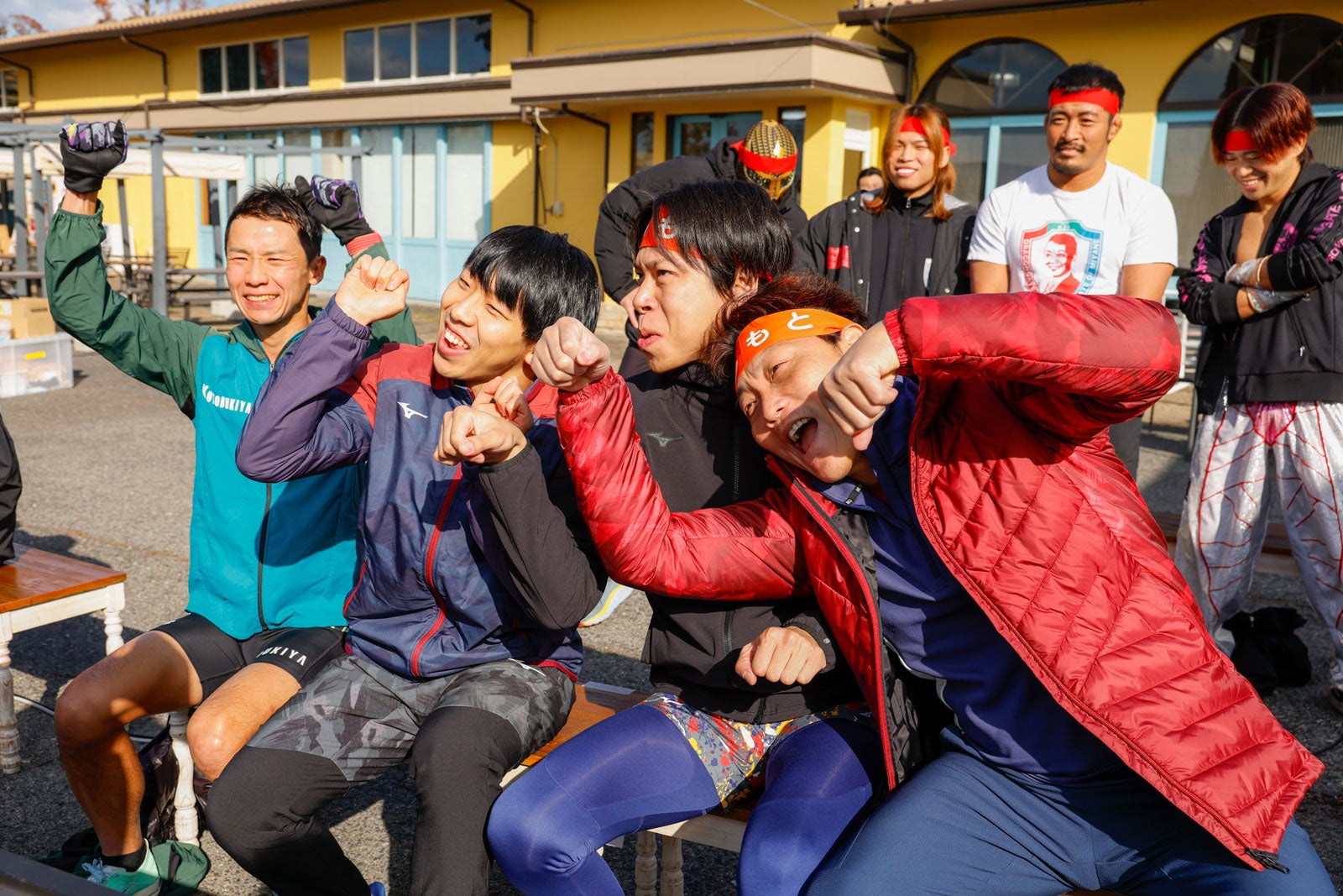 吉本興業チーム（C）カンテレ