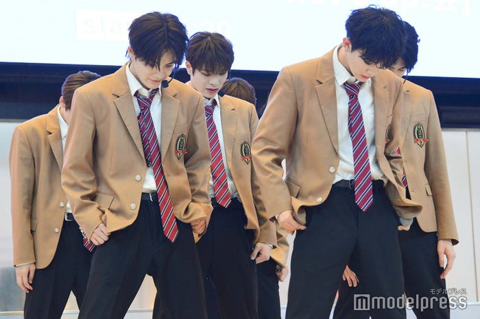 DXTEEN(C)モデルプレス