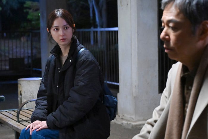 佐々木希、板尾創路「地獄の果てまで連れていく」第6話(C)「地獄の果てまで連れていく」製作委員会