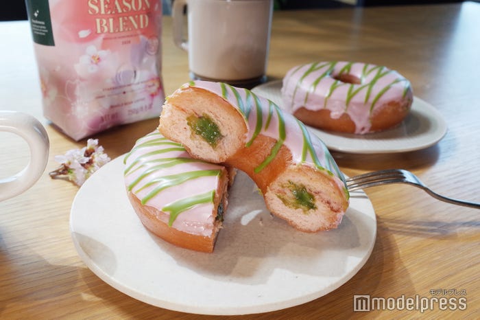 桜抹茶ドーナツ(C)モデルプレス