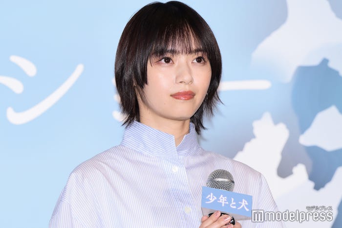 西野七瀬(C)モデルプレス