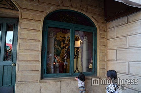 ガッレリーア・ディズニーのショーウィンドウ