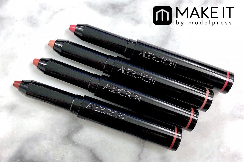 アディクション／リップクレヨン／新色3色、復刻新色5色／各2,300円（税抜） (C)メイクイット