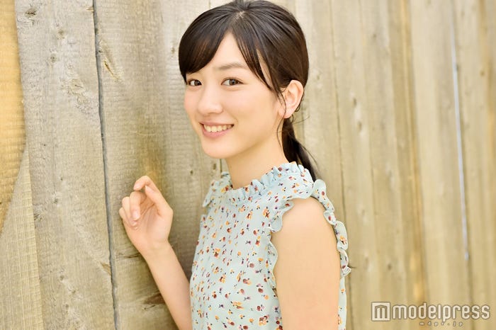 インタビューに応じた永野芽郁(C)モデルプレス