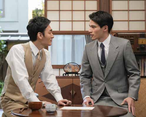 「ブギウギ」羽鳥(草なぎ剛)と愛助(水上恒司)が初対面 “1番の観客争い”&オタクぶりが話題に