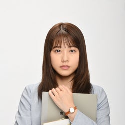 有村架純、初の教師役で“禁断の恋” 「ひよっこ」以来の連ドラ主演決定<中学聖日記>