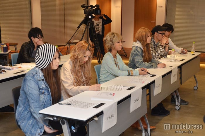 応援サポーター(左から)てんちむ、金子じゃねん、小池真友、斉藤みらい