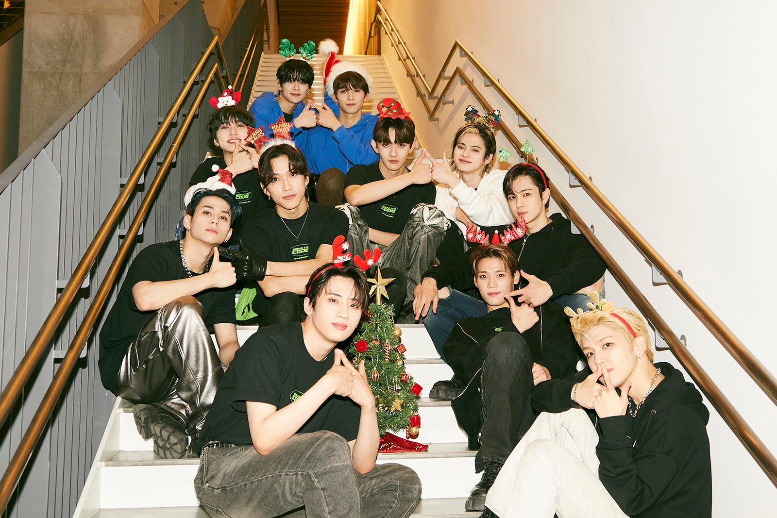 INI、クリスマスにライブ開催 後藤威尊「クリスマスイブならぬ、クリスマスイニ」