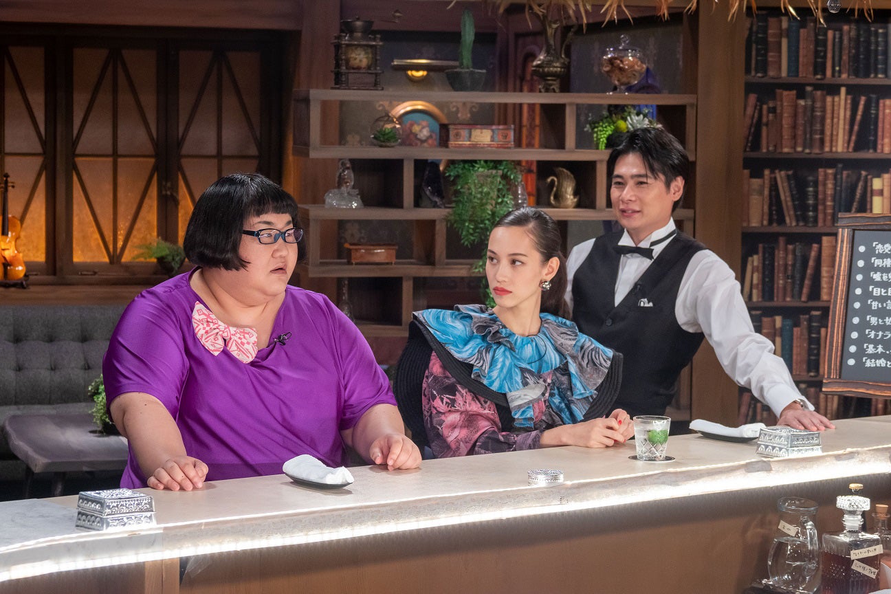 （左から）安藤なつ、水原希子、吉村崇（C）NHK