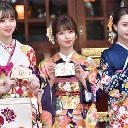 （左から）江野沢愛美、小室安未、Niki（C）モデルプレス