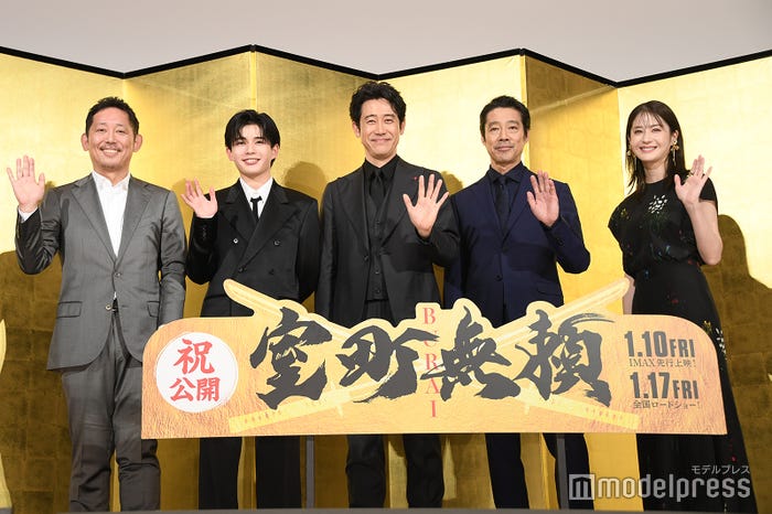 入江悠監督、長尾謙杜、大泉洋、堤真一、松本若菜(C)モデルプレス