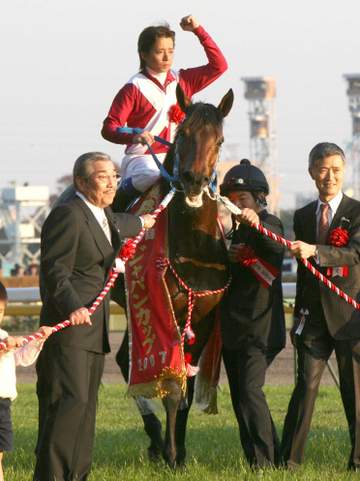 アドマイヤムーン死す 国内外でG1.3勝 07年の年度代表馬に輝く