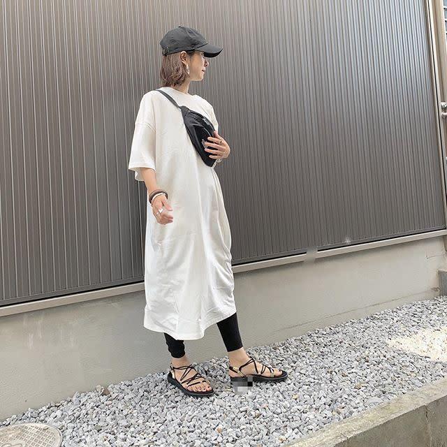 ラフすぎ注意の Tシャツワンピース 洗練感たっぷりに着こなすテクニック集 モデルプレス