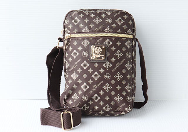 宝島社　雑誌　ムック本　付録　CHRISTIAN