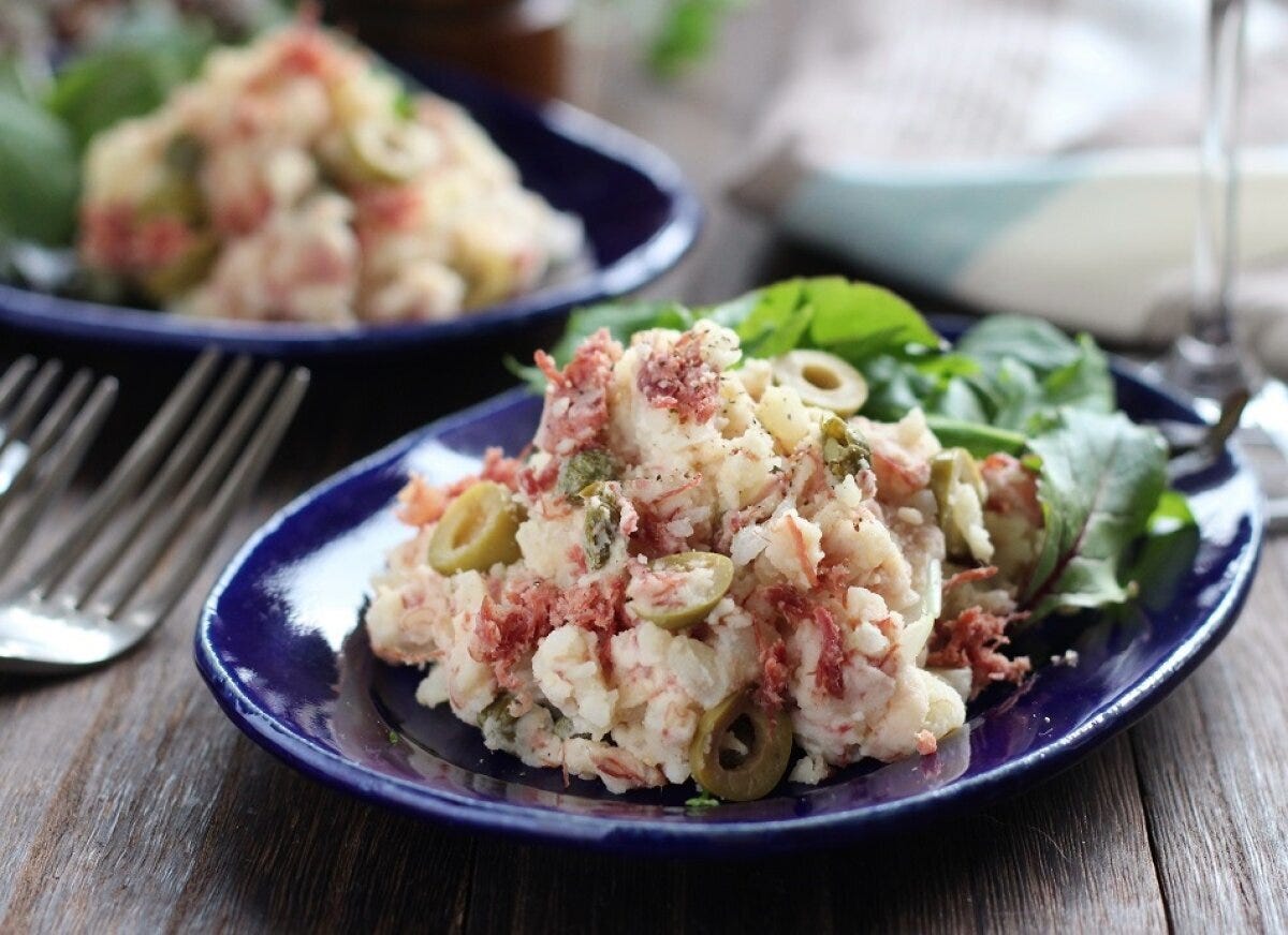 コンビーフ・ケッパー・オリーブのポテトサラダ コンビーフ・ケッパー・オリーブのポテトサラダ