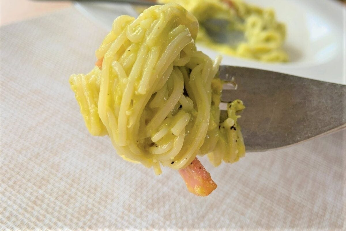 アボカドカルボナーラそうめん