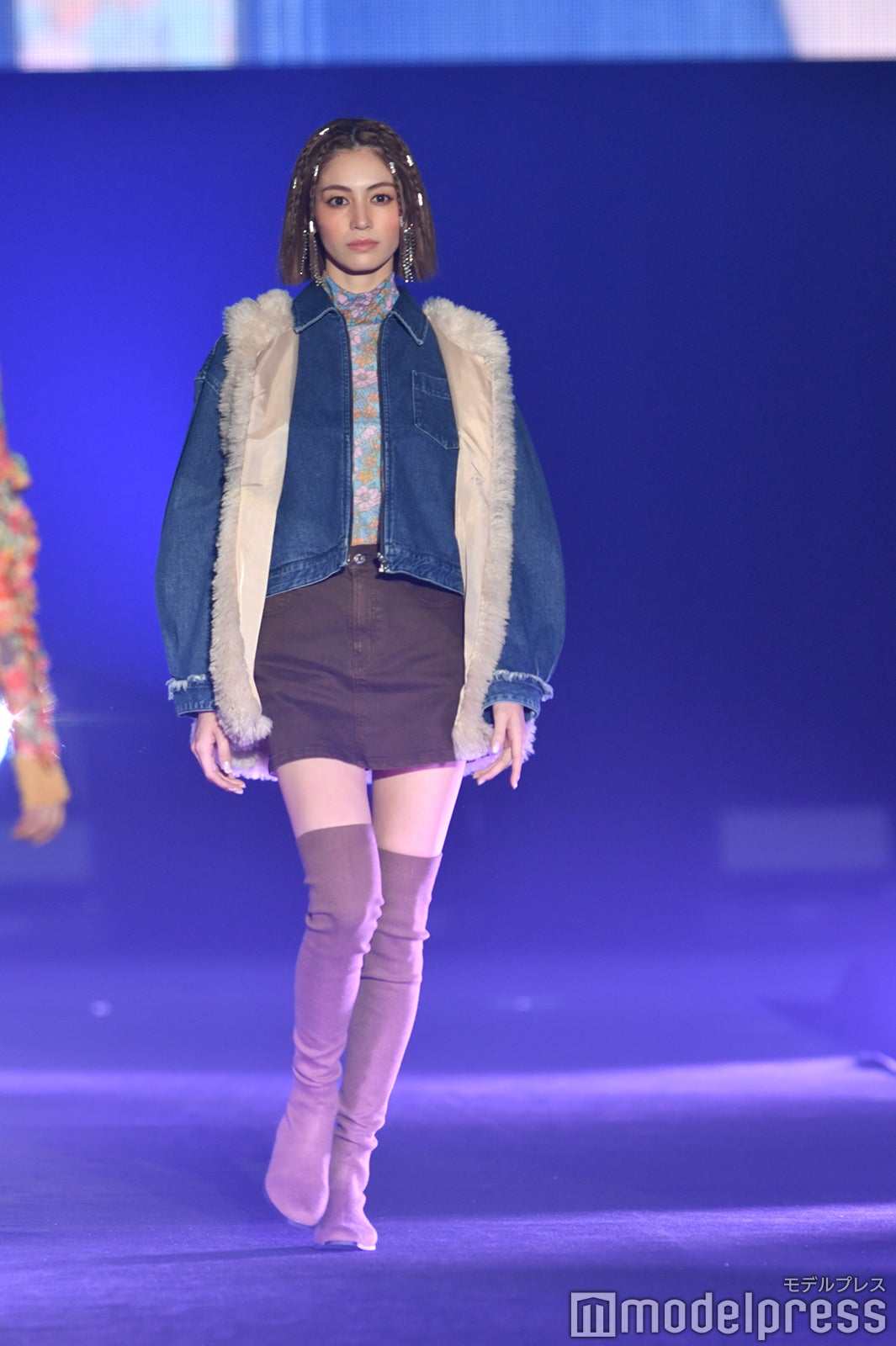 （C）モデルプレス