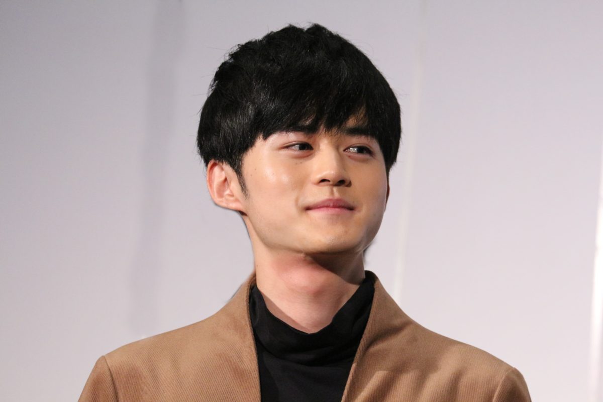 鈴鹿央士、女性が誘うレベルの高い“あざとテクニック”に赤面 「ウソでしょ？」「ハレンチすぎ」