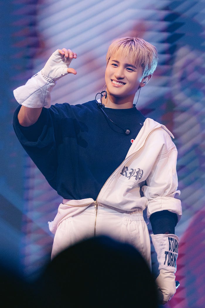 ジェユン/8TURN『8TURN 1st Fan Concert in Japan “TURN TABLE”』(提供写真)