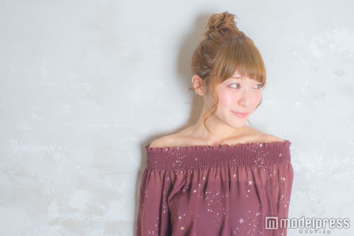 すぅ (C)モデルプレス