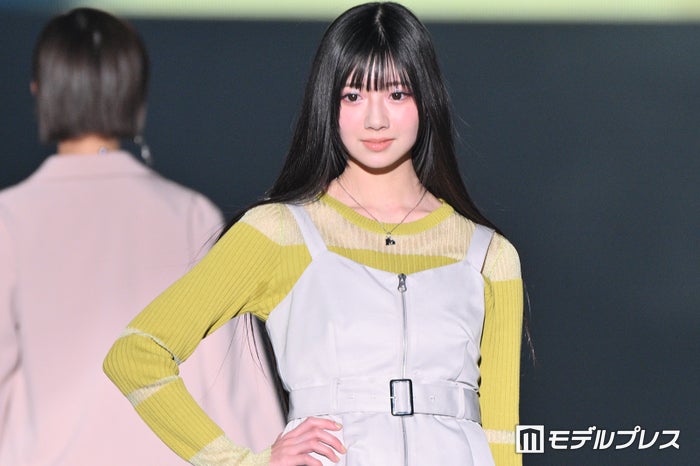 秋元康氏プロデュース17人組アイドルグループ「Rain Tree」水野乃愛「TGC」初ランウェイ デジタルシングルデビュー前に堂々存在感【TGCしずおか2025】