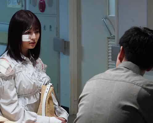 【降り積もれ孤独な死よ 第2話】花音、灰川邸事件の新犯人?に突き落とされる 冴木と燈子が接触