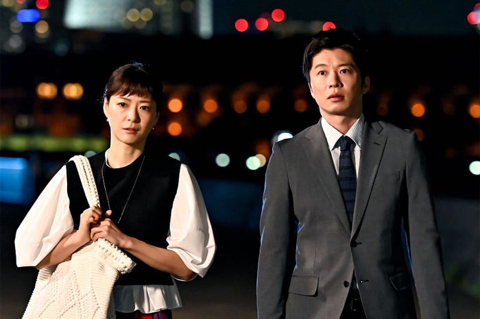 上野樹里、田中圭/「持続可能な恋ですか?~父と娘の結婚行進曲~」第8話より(C)TBS