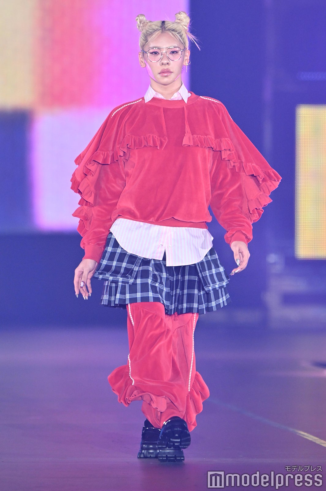 （C）モデルプレス