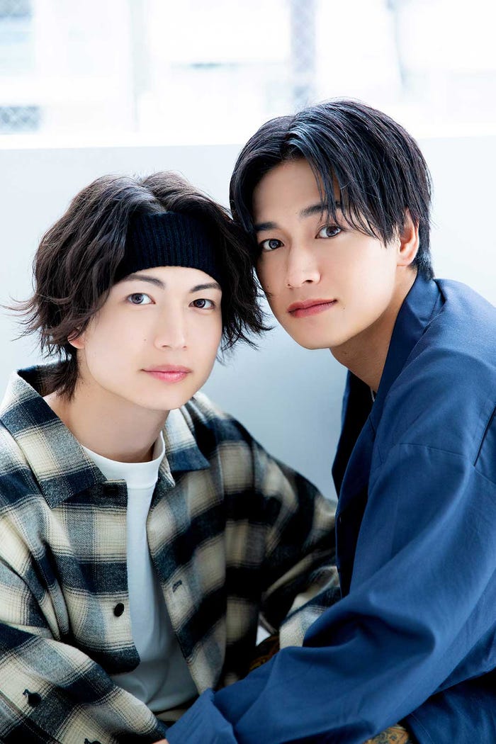 綱啓永、井上想良(提供写真)