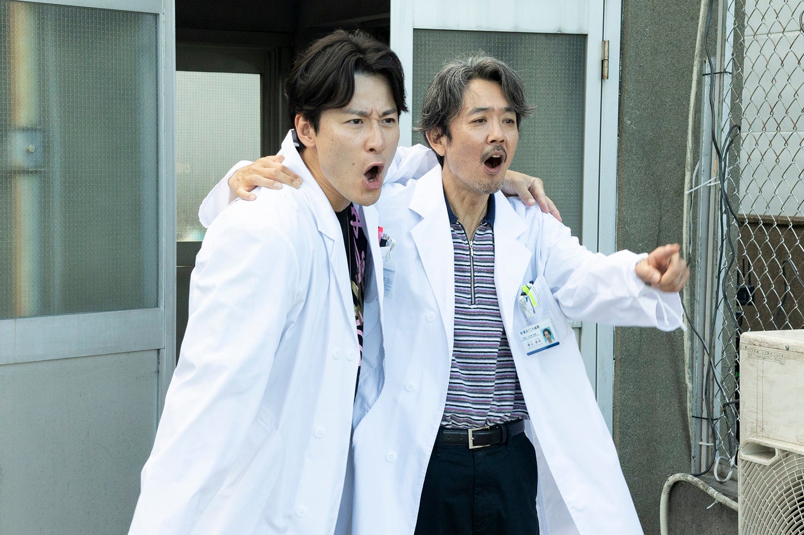 馬場徹、岡部たかし「新宿野戦病院」第10話より（C）フジテレビ