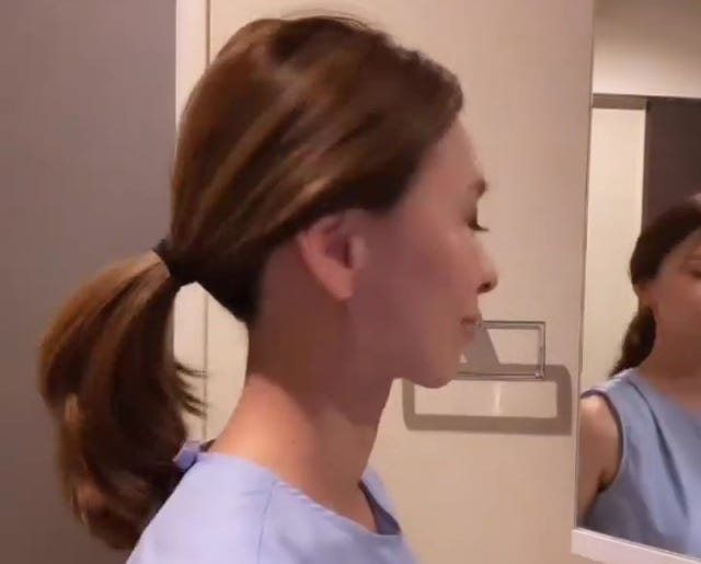 SAYU・ボブの無造作お団子ヘアアレンジ