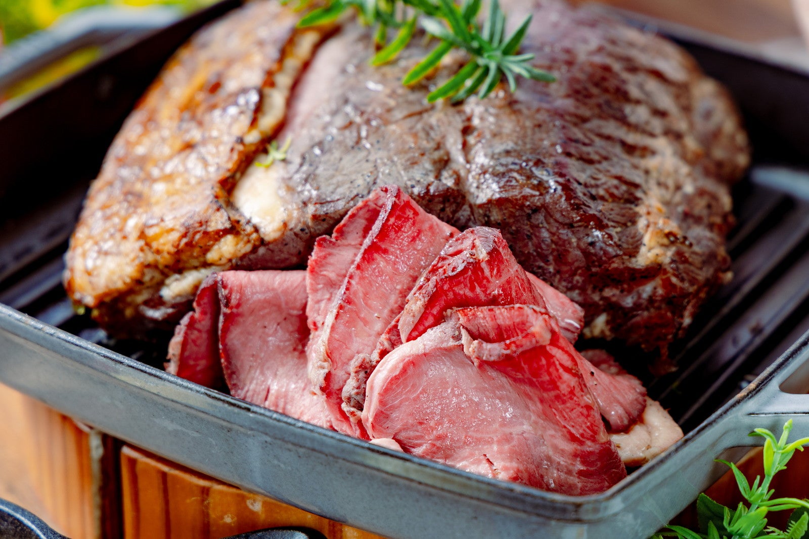 桜・グランピングブッフェ（提供写真）