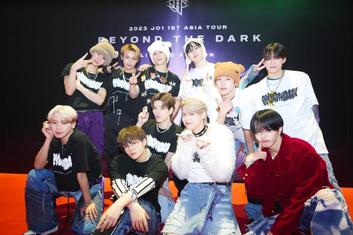 JO1(C)LAPONE Entertainment