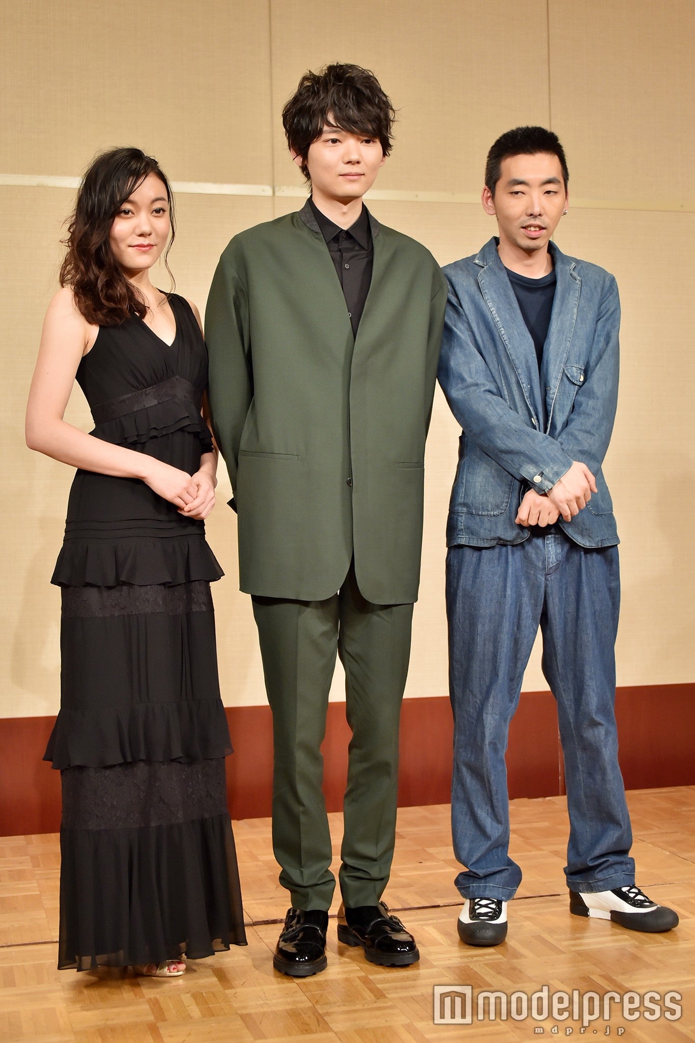 （左から）鈴木杏、古川雄輝、柄本時生（C）モデルプレス