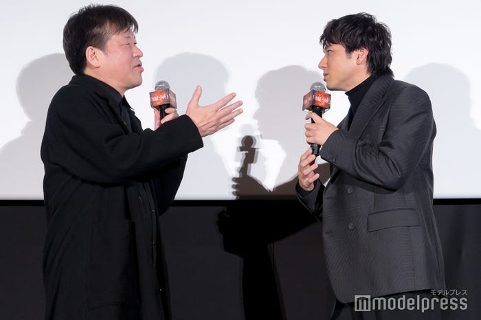 佐藤二朗、山田裕貴(C)モデルプレス