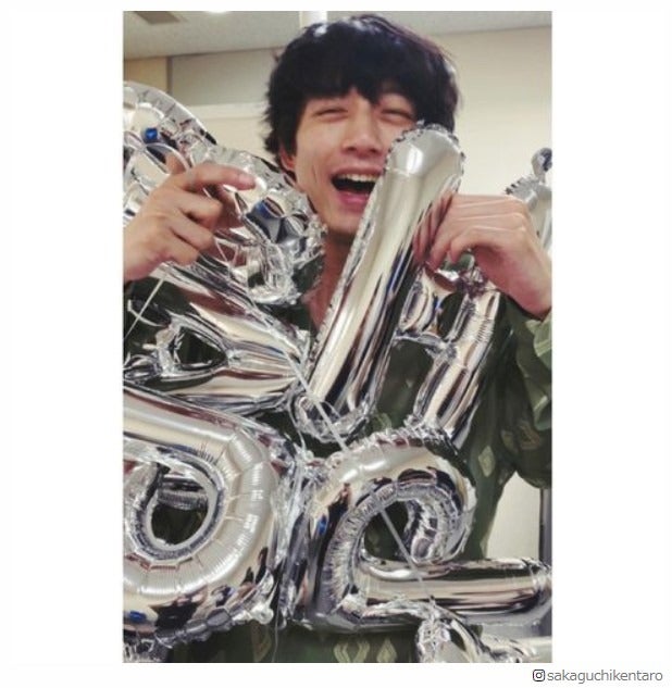 坂口健太郎、31歳バースデーに訪れた場所が「愛感じる」と話題 祝福コメント殺到