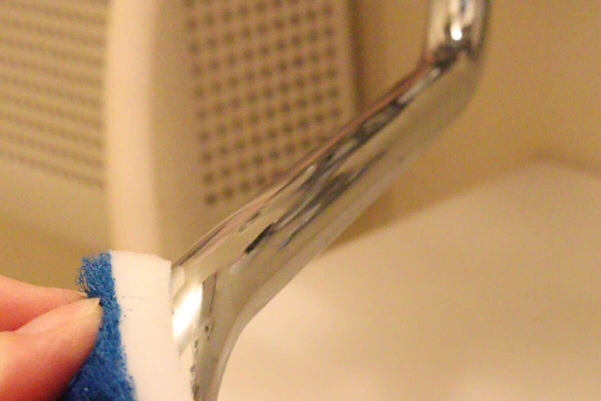 ダイソー カビお掃除シート+メラミン(落ち落ちV) ダイソーのカビお掃除シート+メラミン(落ち落ちV)の使用例