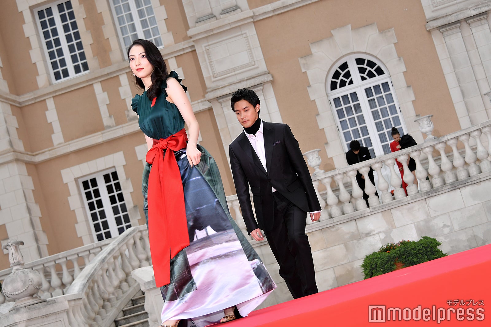 知英、白石隼也 （C）モデルプレス