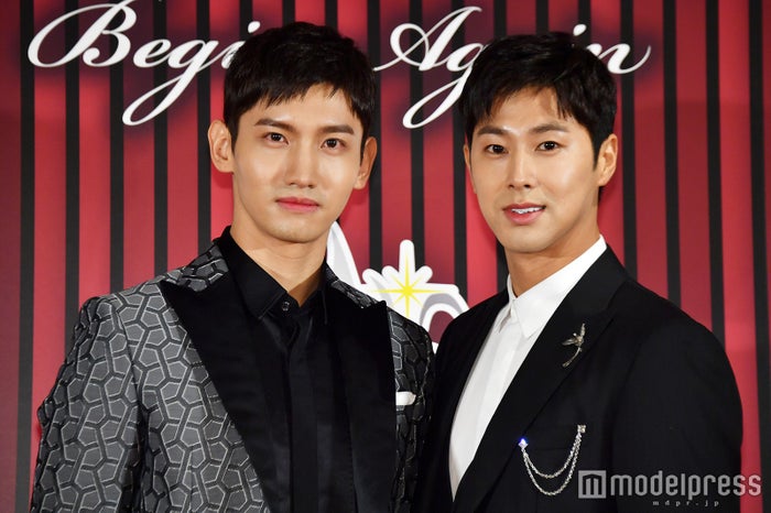 東方神起 会見で再始動宣言 全国5大ドームツアー 新作リリースを発表 東方神起 Asia Press Tour モデルプレス