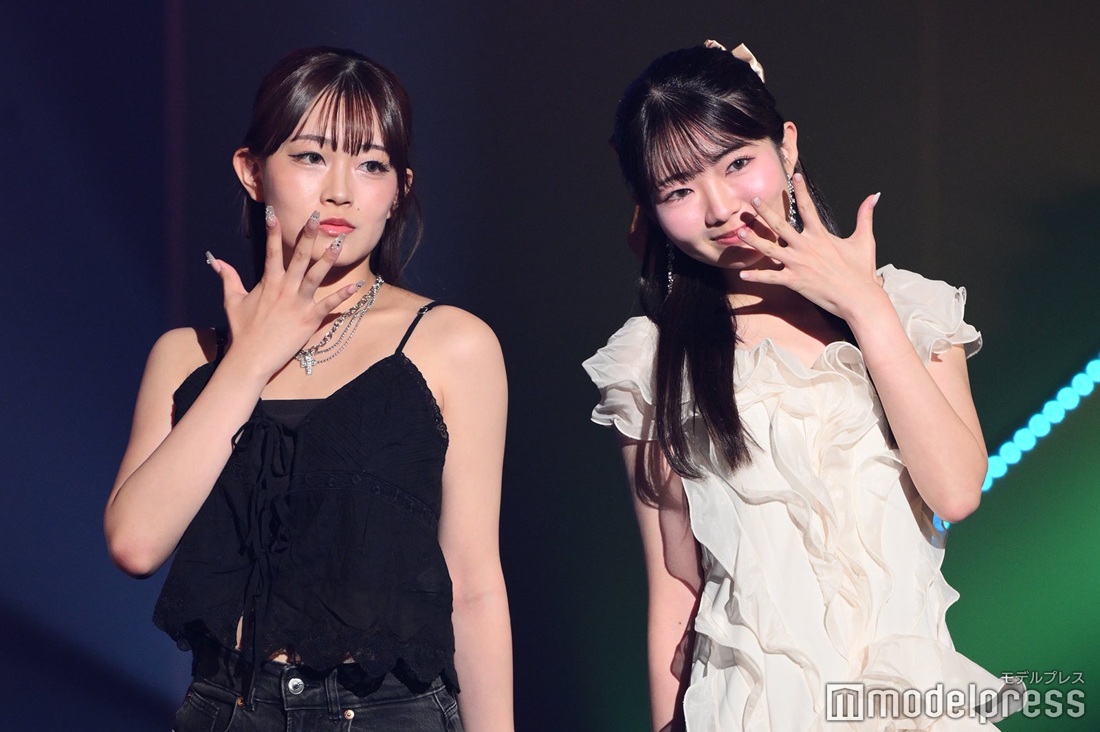 山田千愛さん、林怜美さん／ミス慶應コンテスト2025（C）モデルプレス