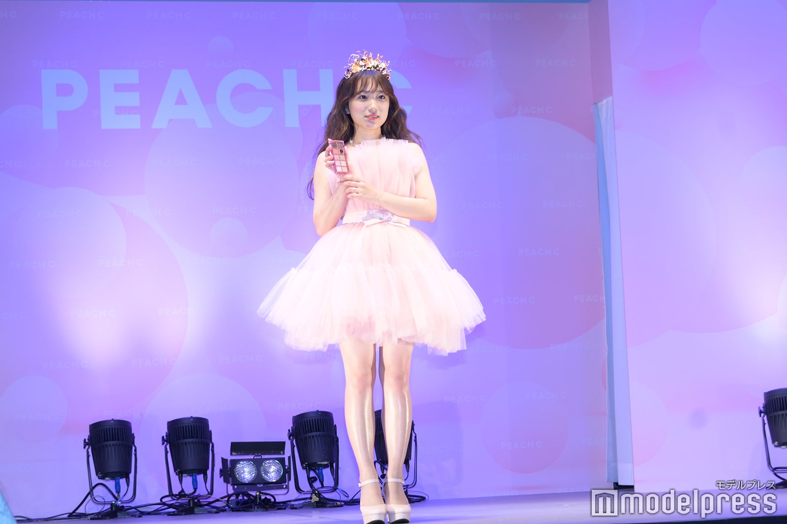 矢吹奈子（C）モデルプレス