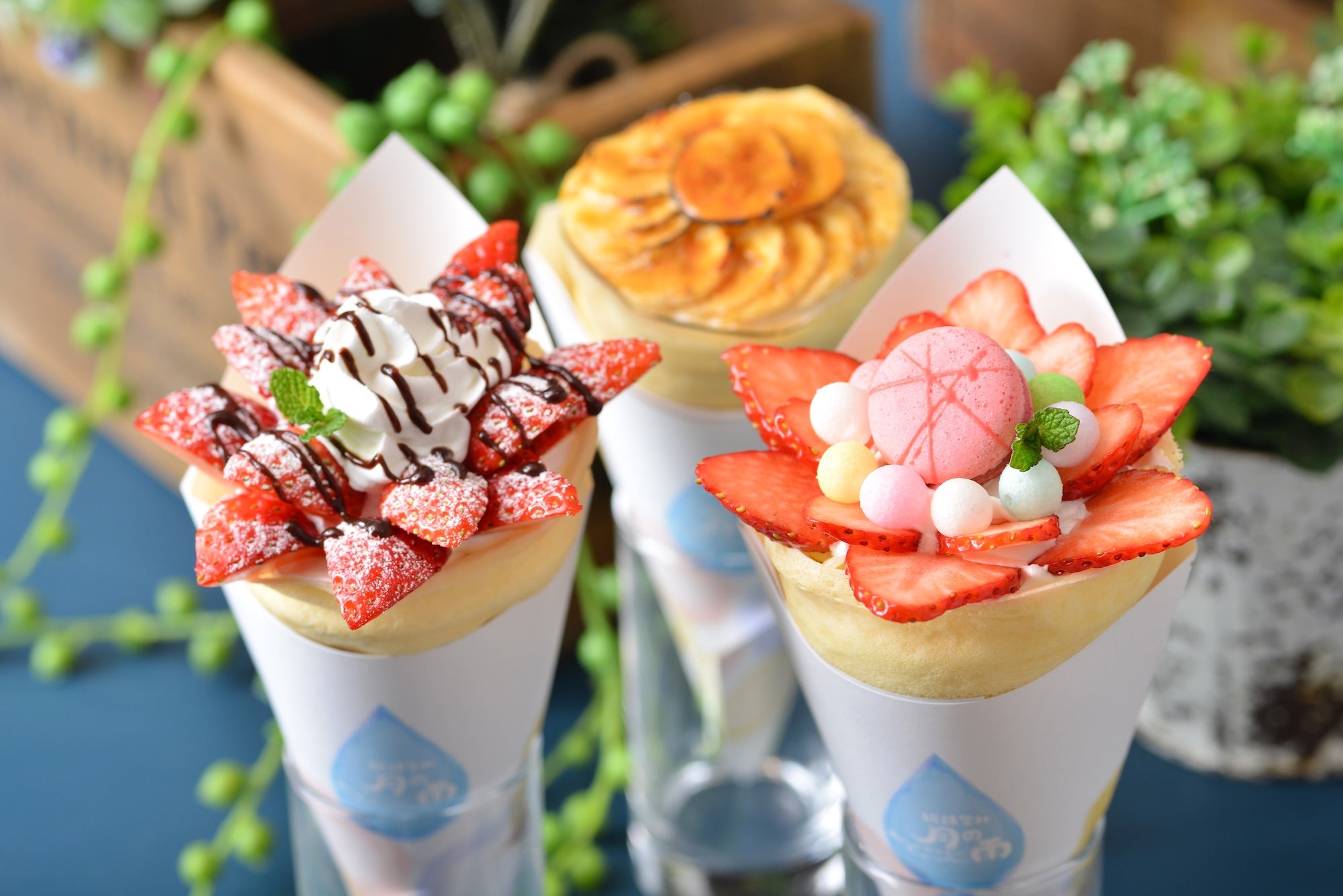 極上クレープに夢見心地（提供画像：絹焼き包み月の雨）