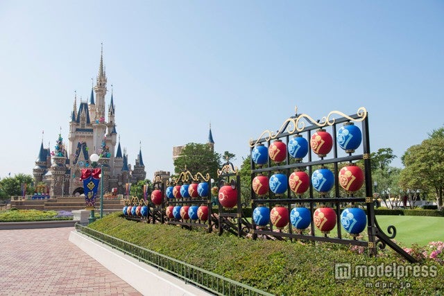 東京ディズニーランド「ディズニー夏祭り」（C）Disney 