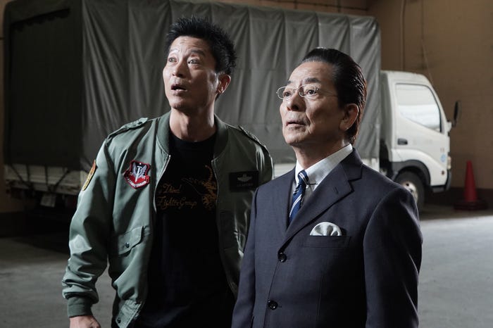 寺脇康文、水谷豊「相棒season22」第6話より(C)テレビ朝日