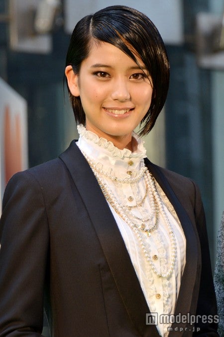 長澤まさみの妹分 山崎紘菜 ミニスカで美脚アピール 第26回東京国際映画祭 で新境地 モデルプレス 長澤まさみの妹分 山崎紘菜 ミニスカで美脚アピール 第26回東京国際映画祭 で新境地 モデルプレス