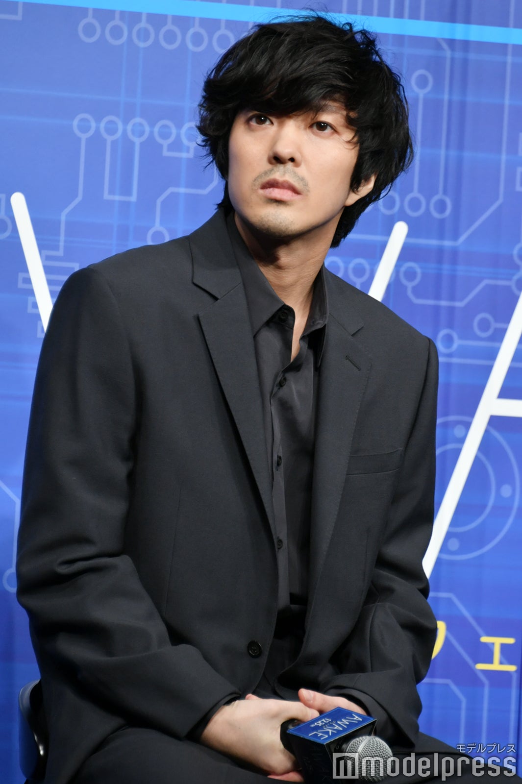 吉沢亮は「死ぬほど暗い」二面性に共演・若葉竜也が興味津々「スイッチがあるの?」<AWAKE>