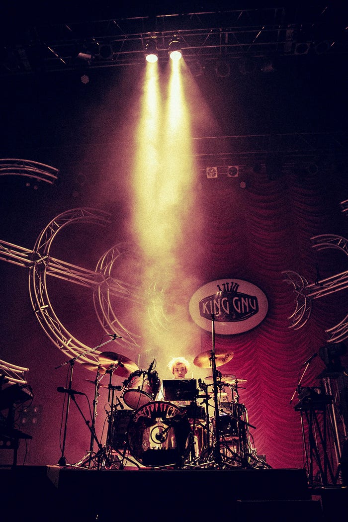 King Gnu「King Gnu Live Tour 2019 AW」/撮影:小杉歩